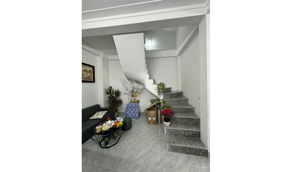 Những bước quan trọng bao gồm dọn dẹp gọn gàng, mở rộng góc quay và thiết lập ánh sáng tối ưu.